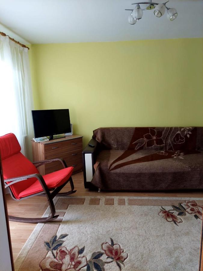 Fely Room Petroşani Exterior foto